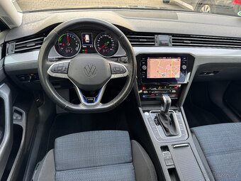 VW Passat B8 GTE 1.4 eTSI eHybrid 160kW DSG ACC Navi Kamera - 8