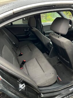 BMW e90 330xd - 8
