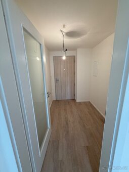 Pronájem bytu 2+kk, 54 m² + lodžie, Praha 5 - Smíchov - 8