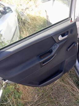 NAHRADNI DILY OPEL MERIVA - 8
