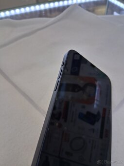 Apple iPhone 12 64 GB - 8