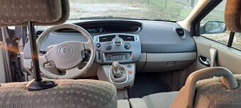 Renault Scenic - 8