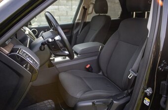 Land Rover Discovery 3.0 SDV6 SE - 8