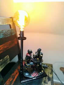 Figurální lampa, starožitná lampička - 8