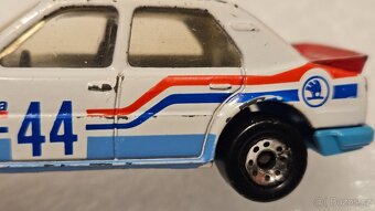 Matchbox Škoda 130lr - 8