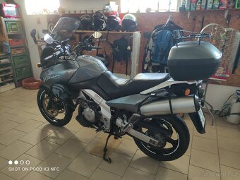 Suzuki v-strom 1000 - 8