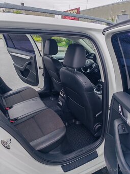 OCTAVIA III 2.0TDI COMBI - 8
