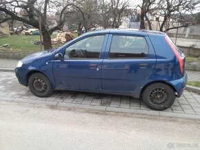Fiat Punto 1.2 - 8