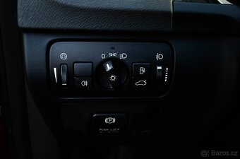 Volvo S60 D3 Momentum Geartronic - 8