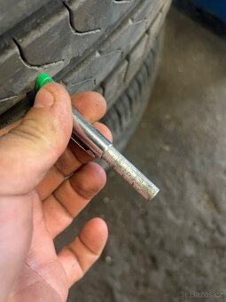 Pirelli 255/40r20 - 8