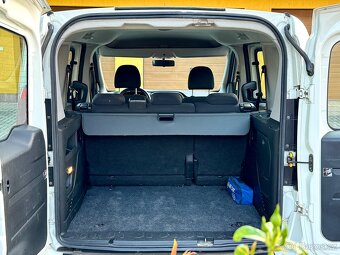 Fiat Doblo 1.6JTD 5 - míst - 8