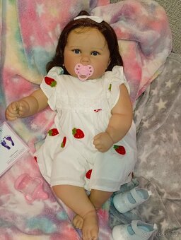 Realistická Reborn panenka buclatá holčička - 8