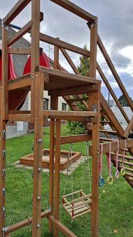 Dětské hřiště zahradní se skluzavkou - 8