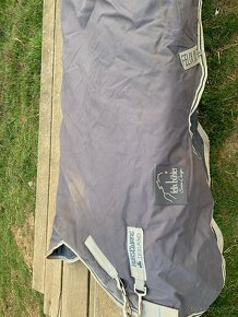 Prodám deku Horseware Felix Bühler, 130 cm, 200g - 8