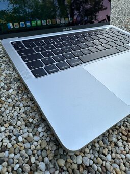 MacBook PRO 13, 2020, 500GB, A2251, nová baterie - 8