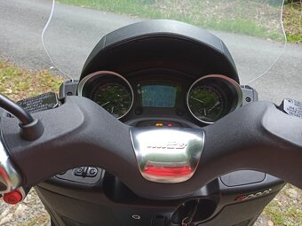 Piaggio MP3 HPE 300 Sport, koupeno jako nové v ČR - 8