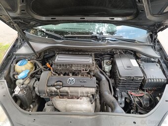 Volkswagen Golf 5 1.4 59 kW benzín - 8