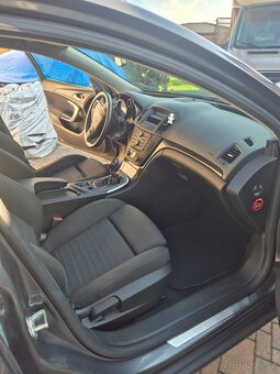 Opel Insignia 1.6 benzin. Nová STK +SPZ - 8