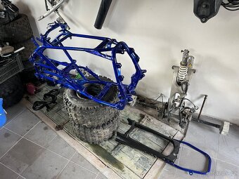 Yamaha YFZ 450 - 8