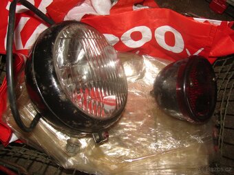 NÁHRADNÍ DÍLY NA STARÁ AUTA ----- ŠKODA ... - 8