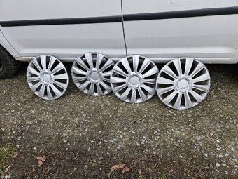 4xzimní kola na VW Caddy, R15 - 8