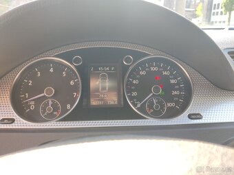 Volkswagen Passat R36 3.6 V6 220kW – TOP výbava - 8