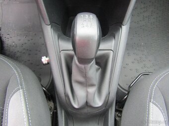 Peugeot 208 1.2 VTi ,  60 kW benzín, 2013 - 8