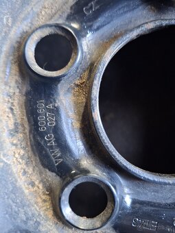 Celé kolo 185/60R14 5X100 - 8