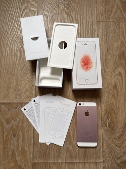 Apple iPhone SE 1. Generace 32GB Růžový - 8