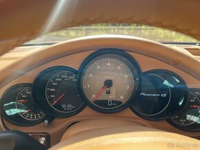 Porsche Panamera 4S, 60.000km , ČR , Velmi pekny stav - 8