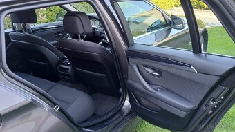 BMW 520d kombi - 8