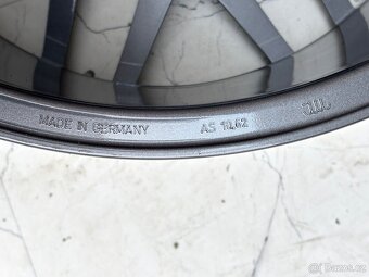 G63 AMG 22 5x130 Mercedes G63 AMG Šedivý - 8