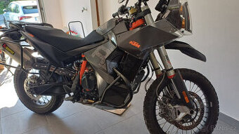 KTM 890 Adventure R - 8