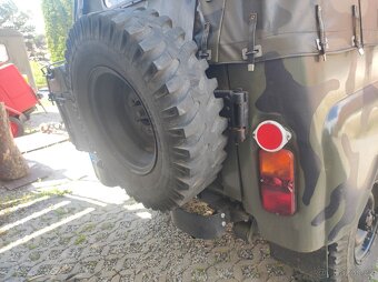 Uaz 469 - 8
