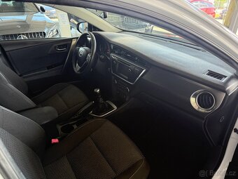 Toyota Auris 1,6 97kW,PŮVOD ČR - 8
