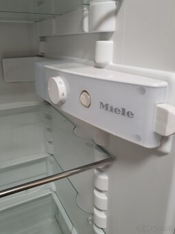 MIELE A++ pěkná TOP úsporná lednice s mrazákem - 8