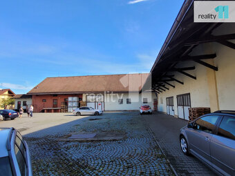 Rezidenčně, výrobně - skladový areál s pozemky 14 680m2, Hra - 8