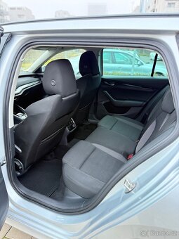 Škoda Octavia IV 2022 rok 2.0 tdi Automat - 8