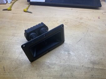 Starsi nahradni reproduktory Tesla atd - 8