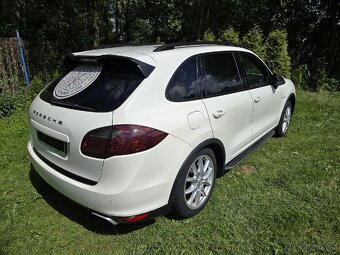 Porsche Cayenne S 3,0 Tsfi Hybrid Benzin Full vybava - 8