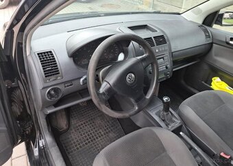 Volkswagen Polo 1,2 Comfortline benzín manuál 51 kw - 8