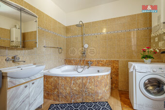 Prodej rodinného domu, 350 m², Postoloprty, ul. Wolkerova - 8