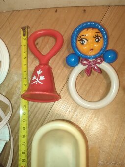 Retro chrastítka,vanička pro panenky - 8