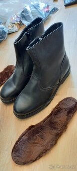 uniformy Hradní stráže - 8