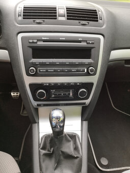 Octavia II RS 2.0 TSI 147 kW, 9/2009, 150 tis. km - 8