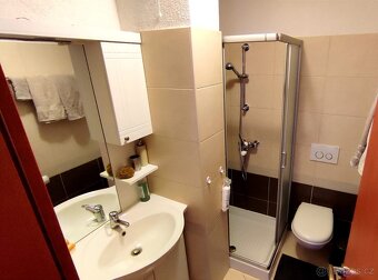 CHORVÁTSKO, Na prodej 4hviezdičkový mezonetový 4+kk apartmán - 8