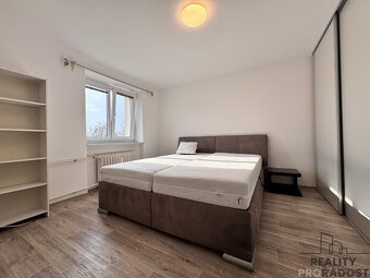 Pronájem bytu 2+1 69m² ulice Erbenova, Hodonín - 8