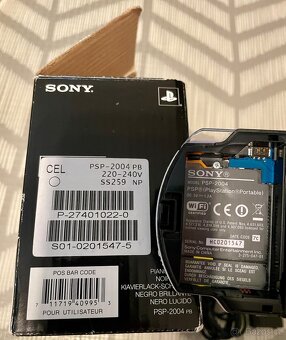 Sony PSP 2004 (displej ma poškodenie) - 8