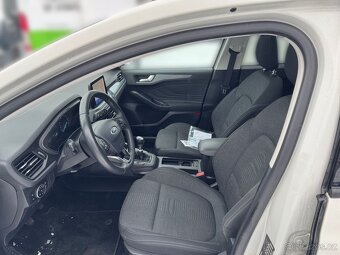 Ford Focus ACTIVE TOP Výbava - 8