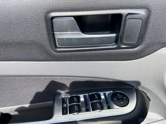 Ford Focus 1.6 i Navigace, Senzory, ALU - 8